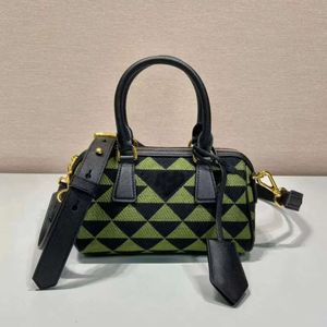 10A Top Quality Designer Leather Embroidered Triangular Sheepskin Trumpet 20cm Women Messenger Shoulder Bag Handbag