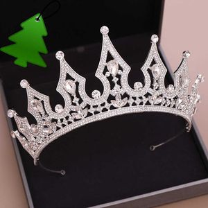 2024 Gold Princess Headwear Chic Bridal Tiaras Excessories مذهلة بلورات لؤلؤة الزفاف Tiaras و Crowns هدية 48F