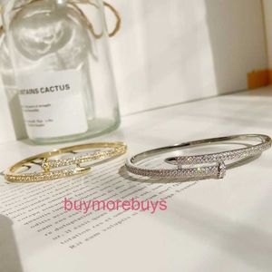 Designer skruv armband armband naglar älskar lyxiga smycken Carer original trendig 18k guld diamant för kvinnor män nagel armband silver smycken armband 0dux