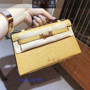 Top Ladies Designerin Koalliy Bag handgefertigt echtes Krokodil -Haut Mini -Tasche Eine Generation von weiblichen Handtaschen Einzelschulter -Messengerbeutel Sandgelb gelb