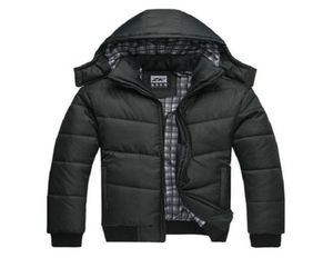 Mężczyźni zimowi kołdry czarny płaszcz żabki ciepła moda męska płaszczowa parka po poliestru poliestrowej płaszcz zimowy z kapturem 4962658