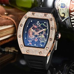 RM Watch Luxury Watch Bucket Shaped Diamond Inlaid Dial Dragon Tiger Quest Men's Exclusive Quartz Dot Watch, high-end och elefantwork