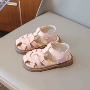Sandały Rozmiar 22-31 Dziewczyny i dziewczyny Summer Nowe buty dla niemowląt od 1 do 2 roku
