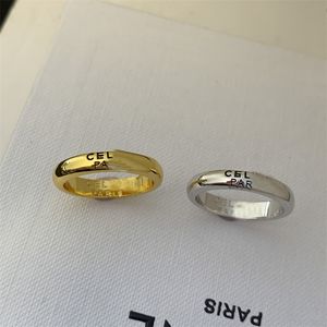 2024 com caixa Celi Novo Charm Luxury Wedding Rings for Woman Designer Ring Crystal European American Style Conjunto de joias requintado Frete grátis