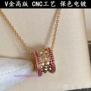 Классические модные болгри для подвесной колье V Gold Spiral Willow Nail Double Row Diamond Collece для женщин, покрытых 18 тыс.