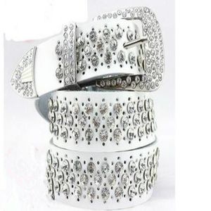 2017 New Style Belt Diamond Crystal Belts Kvinnor Pärl i midjan Gorgeous Crystal Shiny Belts Cowskin Designer Belts Women Girls Midje 222Q