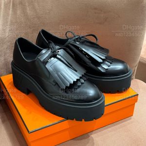 Top quality luxury shoes Classic Designer shoes Women's Loafers Thick soled Fringe all handmade leather summer casual fashion women's shoes original box packaging.