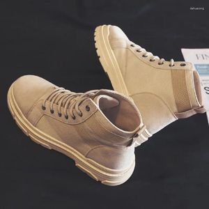 Sapatos casuais Spring Botas de topo alto British Style Mid-top Tool Retro Tooling Desert Tide Versão coreana da tendência