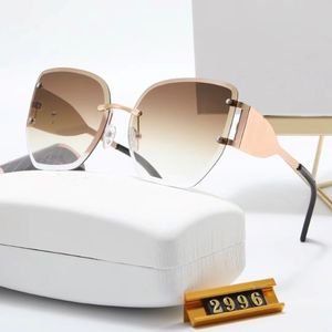 Solglasögon för män kvinnor sommarstil anti-ultraviolet designer rimless ram glasögon 296 311v