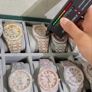 Anpassad Iced VVS Moissanite Diamond Watch Automatisk rörelse full is rostfritt stålklocka Top Brand Luxury Watch