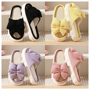 2024 Designer Butterfly Linen Slippers Womens Summer Home Anti Slip Breattable Inhoor Thick Bottom Tallpers Sandal för kvinnor