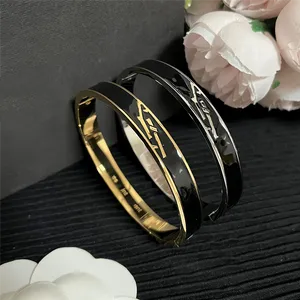 18K Gold Plated Designer Bracelets Letter Bangle Stainless Steel Jewelry Gift Women Crystal Bracelet Wedding Lover Gift Jewelery