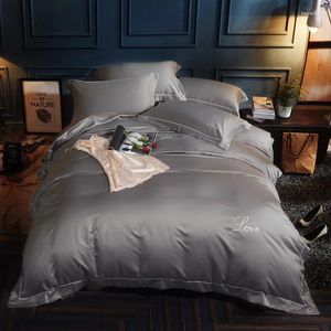 Sängkläder sätter modernt hem elbroderi kvalitet bomullssatin täcke täcker fast färg (4 st) täcke ark
