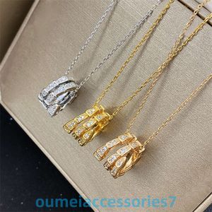 2024 Designer Bulgariism Jewelry Pendant Necklace Bone Snake Shaped Sky Star Full Fashion Net Red Diamond Clavicle Chain Female