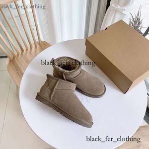 Ugggs Projektant Slipper Slipper Australia Buty luksusowe kobiety Uggg Slipper Women Mini Ultra Tasman But buty platforma kostki zamszowe ciepłe zimowe wełna 980