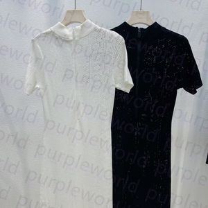 Kvinnor spetsar 2 färger sexiga ihåliga ut monterade klänningar kort ärm sommar svarta klänningar för lady 2814