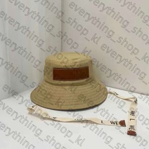 Wysoka wersja najlepsza designerka czapka czapka nowa loevwe kapelusz wstążka płótno loeweve czołg sunshade hat szerokie grzbiet rybaków same blue mężczyzn w stylu 80