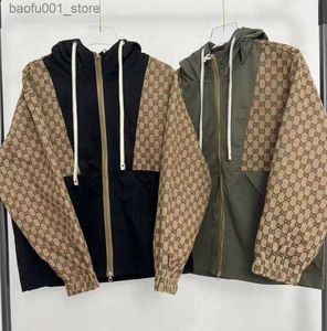 남성용 파파 파카스 새로운 디자이너 남성 재킷 패션 인쇄 세척 데님 재킷 긴 슬리브 라펠 지퍼 장식 코트 플러스 크기 Q240527