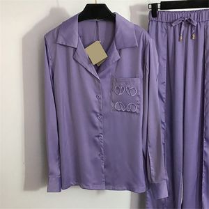 Tamas de blusa bordadas para mulheres de pijama de pijama conjunto de mangas compridas de lapela de lapela de calças de roupas de dormir 1919