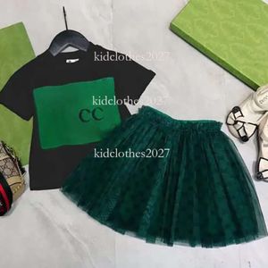 Set per bambini t-shirt velo marchio di moda britannico Tesi per bambini estivi e gonna con cappuccio con cappuccio a due pezzi di cotone in cotone