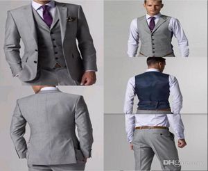 Niestandardowy bok wentylacyjny Tuxedos jasnoszary mężczyzna garnitur Nothan Lapel Wedding Groomsmanmen garnitury kurtka oblubieńca Pantsvest6518497