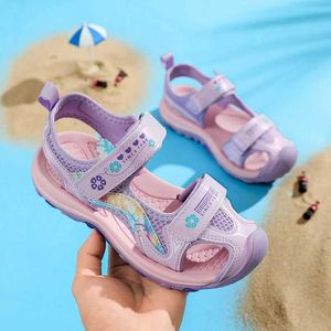 Z1SA Sandals Summer Childrens Girl Hollow Moda Sofra Anti -Colisão Esportes Sapatos deslizantes Praia leve D240527