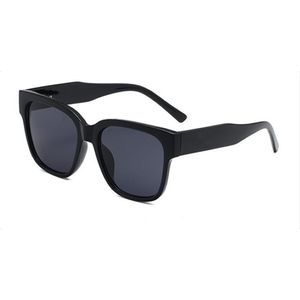 Mode ny stil 0056 stora ram solglasögon för män och kvinnor sommarsolskyddsglasögon damer designer glasögon med fall 259b