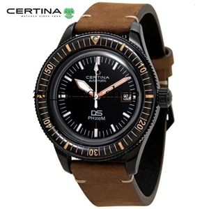 Certina Uhren für Herrendesigner Leder kostenlose Versand Uhren Artikel Mode für Männer Uhren Sport luxuriöser wasserdichte Quarz -Armbanduhren Herrenuhren 659