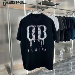 NY MENS DESIGNER T-shirt 24SS kortärmad modemärke män kvinnor kort t-shirt par modeller bomull lyx män kvinnor kläder t-shirt