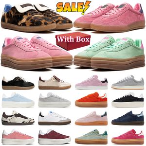 men women designer shoes White Black Gum Dark Green Clear Pink womens platform casual sneakers Silver Grey White mens trainer