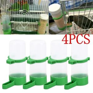 4 PCs/ Los Vogelfutterer Waterer -Trinker -Haustier -Clip für Vogelheizpapageien PET PET Water Spender landwirtschaftlicher Geräte (Größe: m)