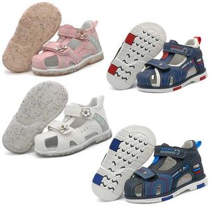 Sandaler Nya barns autentiska PU -läder för flickor/pojkar superkvalitet barn sommarskor D240527