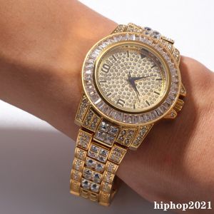 Diamante completo Iced Out assistir novo moda hip hop punk ouro prata cúbica zircão de zircão dial para homens calendário quartzo assistir presente 260p