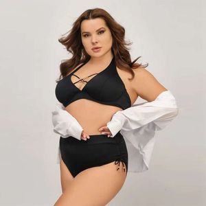 Kadınların eşofmanları Rus mayo büyük boy bikini bölünmüş yüzme seksi siyah