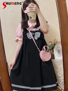 Arbetsklänningar japansk stil söt söt båge lös väst klänning kvinnors rosa korta ärm polo krage enkelbröst blus skjorta topp sommaren