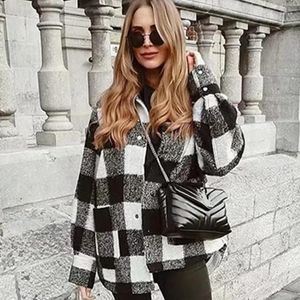 Women Polos 2024 Autumn and Winter Green Plaid Print Woolen Casual Classic Top