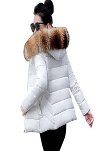 2020 New design Women Winter Coat Fashion Fake Raccoon Fur Collar Winter Jacket Woman Outerwear Warm Parkas Female Down Jacket8381230