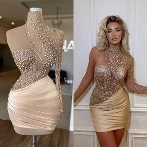 Vestidos de baile requintados sereia pérolas de miçanga de cetim de uma manga Pleat High Neck Ilusão de saia curta personalizada feita de grande tamanho vestido de noite vestido de noite