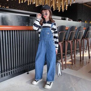 Overaller Rompers Teenage Girls Loose Denim Jumpsuit 2023 Autumn Casual Wide Leg Straight Three Person Lace Solid Blue Jeans WX5.26