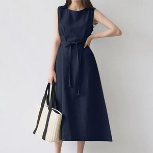 여름 여성 패션 느슨한 슬립 레벨 리버 둥근 목 단색 면화 및 린넨 벨트 긴 대형 크기 드레스 빈티지 드레스 240527