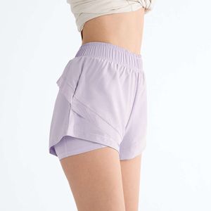 Roupos de verão Women Shorts Designer Sports shorts rápidos secagem leve anti -brilho correndo usando dois shorts de fitness de ioga falsa para mulheres 27px