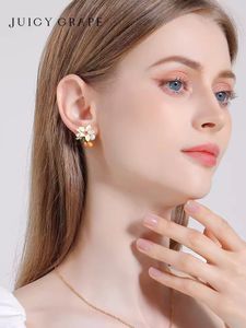 2024 new designer earring fashion luxury jewelry Original design enamel earclip Earring White orange blossom small kumquat earring studs woman gift