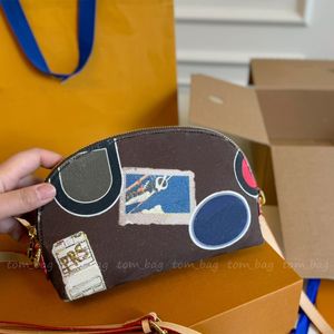 Designer resor kosmetisk väska läder bärbara stora smink väskor för kvinnor handväska män flickor toalettartiklar