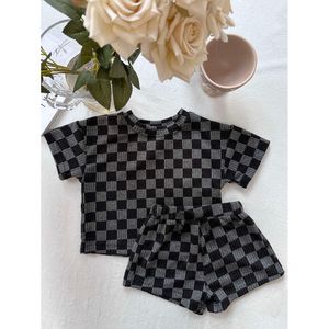 2 PCs Sommer Baby Retro Outfits kariertes Oberteil und Shorts LOSS LOSSEN Kurzarm Set Neutrale Kleidung L2405