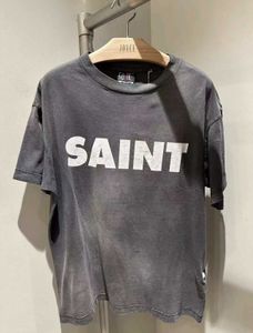 Mäns T-shirts Super Large 2024SS Washed Black Saint Michael Letter Tryckt T-shirt för kvinnor 1 1 Högkvalitativ tunga tyg Tee Short Sleeved Top J240527