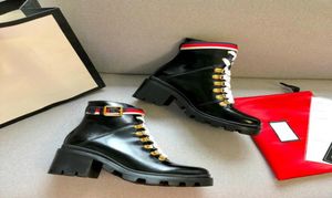 حذاء كاحل من الجلد الأسود الفاخر مع Buckle Blue Red White Womens Brands Martin Boots Platfor