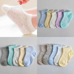 Barnstrumpor 5Pair/Lot New Childrens Socks Summer Thin Boys and Girls Baby Socks D240528