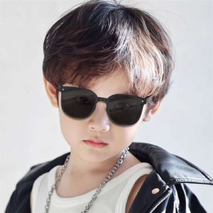 Klassnum förälder-barn glasögon mode stora barn barns fällbara solglasögon anti uv pojkar
