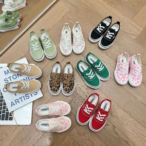 Sneakers 2023 Spring Autumn Canvas Girls Shoes Versatile Childrens Shoe for Girl Casual Boys Breathable Girls Leopard Print Kids Shoes Q240527