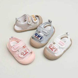 Sneakers Sandały dla dzieci Sumping 1-2-3 Sandały dla niemowląt gumowe przeciw poślizgowe miękkie podeszwa buty do chodzenia oddychające sandały z siatki dla chłopców i dziewcząt Q240527